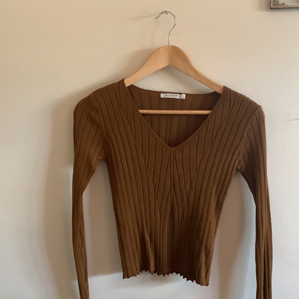 Ellison Sweater - Picture 2 of 3